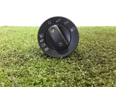 Peça sobressalente para automóvel em segunda mão  por AUDI A4 AVANT (8E)  Referências OEM IAM 8E0941531D  