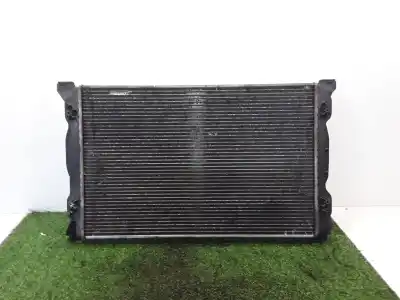 Second-hand car spare part water radiator for audi a4 avant (8e) a4 avant 8e oem iam references 8e0121251a  