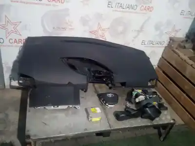 Автозапчасти б/у комплект подушки безопасности за toyota verso (aur2/zgr2) n47c16a ссылки oem iam 