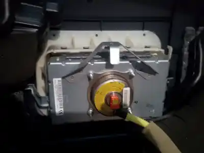 Автозапчасти б/у комплект подушки безопасности за toyota verso (aur2/zgr2) n47c16a ссылки oem iam   