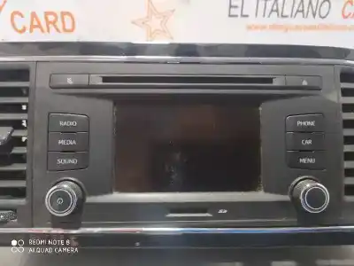 Second-hand car spare part audio system / radio cd for seat leon (5f1) clh oem iam references 5f0035869a  
