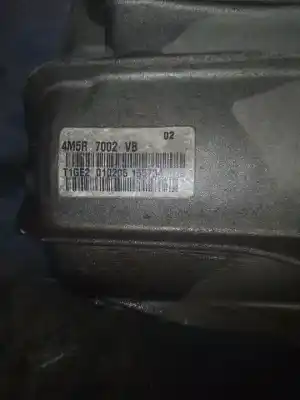 Peça sobressalente para automóvel em segunda mão caixa de velocidades por ford focus berlina (cap) aoda referências oem iam 4m5r 7002 vb  
