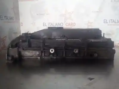 Recambio de automóvil de segunda mano de tapa balancines para peugeot boxer (328/330/333) furgón bat.3000mm 4hv referencias oem iam 9659043680  