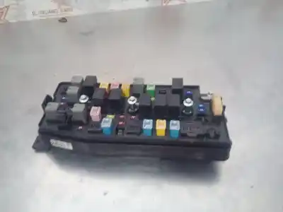 Автозапчасти б/у блок реле/предохранителей за opel antara z22d1 ссылки oem iam 95202899