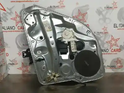 Recambio de automóvil de segunda mano de ELEVALUNAS TRASERO DERECHO para VOLKSWAGEN GOLF IV BERLINA (1J1)  referencias OEM IAM 119695103  2835