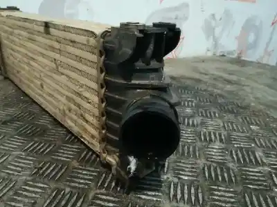 Автозапчастина б/у інтеркулер для ford transit combi (tt9) cyrb посилання на oem iam   