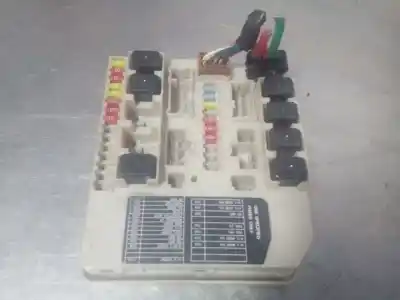 İkinci el araba yedek parçası RÖLE/SIGORTA KUTUSU için NISSAN NOTE (E11E)  OEM IAM referansları 284B7AX62A  