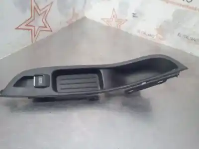 Peça sobressalente para automóvel em segunda mão botão / interruptor elevador vidro dianteiro direito por ford focus berlina (cb8) d-t1da referências oem iam 