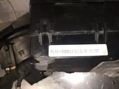 Second-hand car spare part fuse box unit for ford c-max ii (dxa/cb7, dxa/ceu) 1.6 tdci oem iam references   