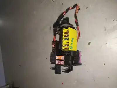 Recambio de automóvil de segunda mano de CAJA RELES / FUSIBLES para MERCEDES-BENZ CLASE C (W205) FAMILIAR  referencias OEM IAM   