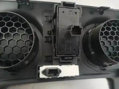 Автозапчасти б/у аэрационная решетка за dacia dokker k9k c6 ссылки oem iam 682606882r  