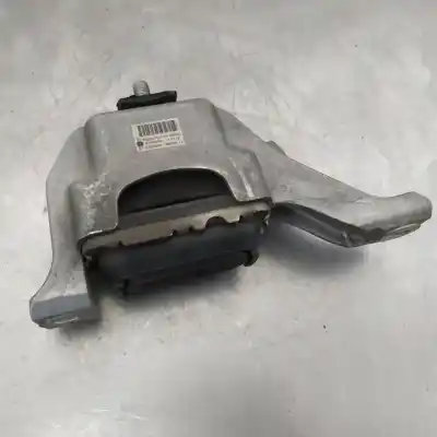 Автозапчасти б/у ПРАВАЯ ОПОРА ДВИГАТЕЛЯ за NISSAN QASHQAI (J10)  ссылки OEM IAM 677980501  
