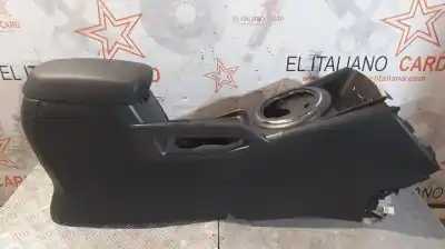 Pezzo di ricambio per auto di seconda mano bracciolo centrale per kia sportage iii (sl) 1.7 crdi riferimenti oem iam 84671-3u000