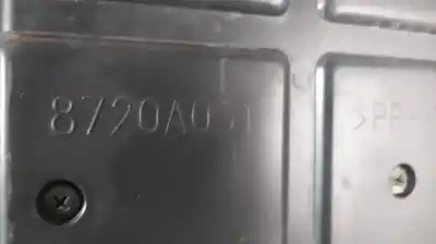 Автозапчастина б/у аудіо система / радіо cd для mitsubishi montero (v80/v90) 4m41 посилання на oem iam 8720a031  