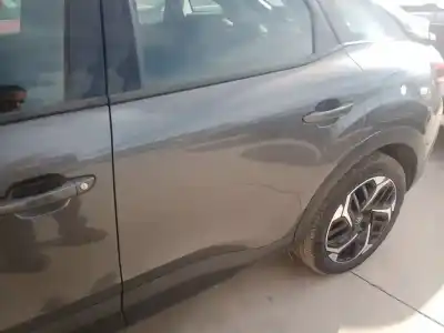 Second-hand car spare part rear left door for mitsubishi montero (v20/v40) 3500 v6 kaiteki oem iam references 