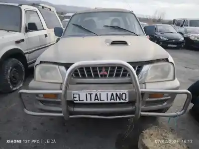 Автозапчасти б/у капот за mitsubishi l200 (k70) 4d56-td ссылки oem iam 