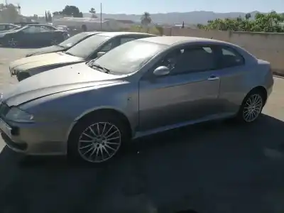 Pièce détachée automobile d'occasion AILE AVANT GAUCHE pour ALFA ROMEO GT (125)  Références OEM IAM   