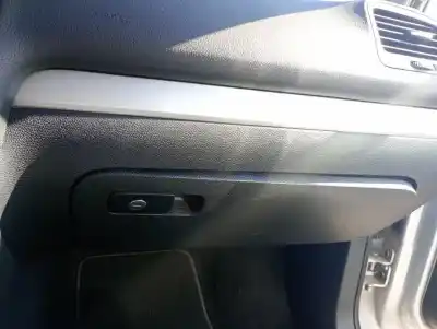 Автозапчастина б/у бардачок для volkswagen golf vi (5k1) 2.0 tdi посилання на oem iam 