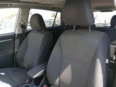 Pièce détachée automobile d'occasion JEU DE SIÈGE INTÉRIEUR COMPLET pour TOYOTA VERSO (AUR2/ZGR2)  Références OEM IAM   