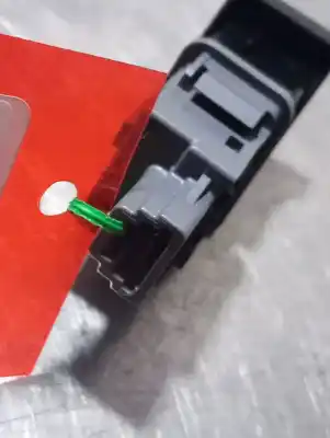 Peça sobressalente para automóvel em segunda mão interruptor 4 piscas - emergência por toyota verso (aur2/zgr2) n47c16a referências oem iam   