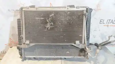 Pièce détachée automobile d'occasion RADIATEUR D'EAU pour MERCEDES-BENZ CLASE E (W210)  Références OEM IAM A2105005803  