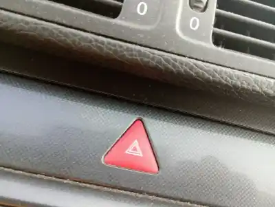 Second-hand car spare part hazard warning lights for volkswagen passat berlina (3c2) bxe oem iam references 