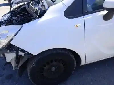 Автозапчастина б/у передне ліве крило для OPEL MERIVA B A13DTE Посилання на OEM IAM   