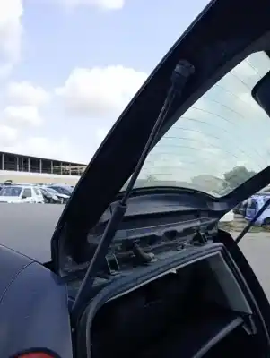 Автозапчасти б/у амортизаторы багажника/двери за smart forfour m134910 ссылки oem iam 