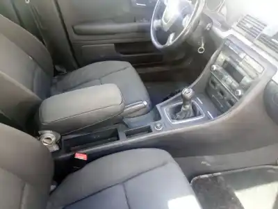 Автозапчастина б/у центральний подлокник для audi a4 b7 avant (8ed) 2.0 tdi 16v посилання на oem iam 