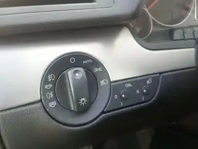Автозапчастина б/у управління світлом для audi a4 b7 avant (8ed) 2.0 tdi 16v посилання на oem iam 