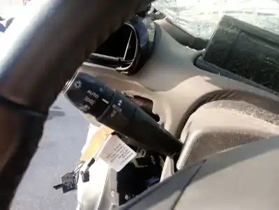 Recambio de automóvil de segunda mano de MANDO LUCES para CITROEN C4 CACTUS  referencias OEM IAM   