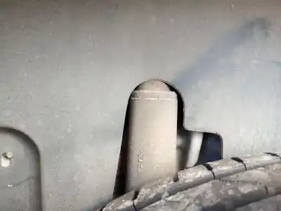 İkinci el araba yedek parçası Arka Sol Amortisör için CITROEN C4 CACTUS YH01 OEM IAM referansları   