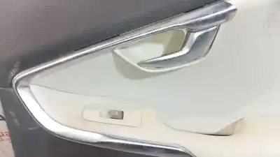 Автозапчастина б/у обликка задніх правіх дверей для volvo v40 cross country d5204t6 посилання на oem iam 1319941  