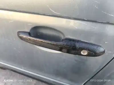 Автозапчасти б/у левая передняя наружная ручка за mercedes-benz vaneo (bm 414) compact van 668914 ссылки oem iam 