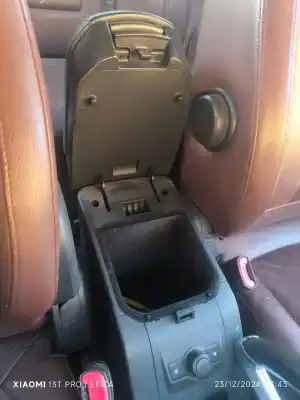 Автозапчасти б/у центральный подлокотник за opel antara a (l07) 2.0 cdti ссылки oem iam   