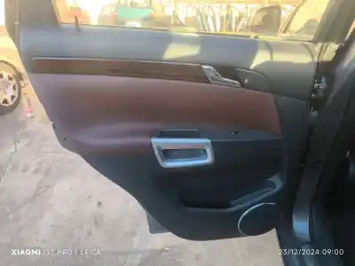 Автозапчастина б/у обкітка задніх лівіх дверей для opel antara a (l07) 2.0 cdti посилання на oem iam 