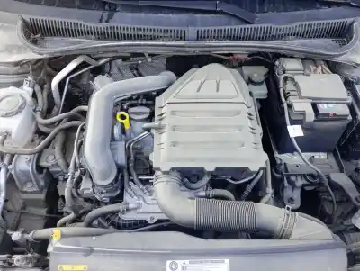 Peça sobressalente para automóvel em segunda mão MOTOR COMPLETO por VOLKSWAGEN POLO VI (AW1) (08.2017)  Referências OEM IAM CHZ  