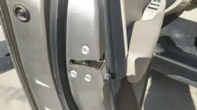 Peça sobressalente para automóvel em segunda mão fechadura da porta dianteira esquerda por subaru outback (b15) ee20 referências oem iam 