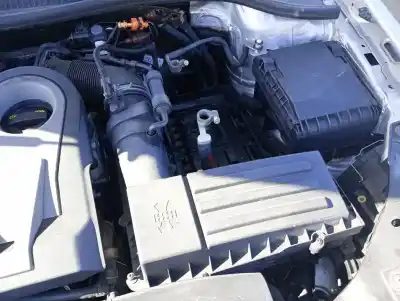 Pezzo di ricambio per auto di seconda mano  per VOLKSWAGEN GOLF VI (5K1)  Riferimenti OEM IAM   