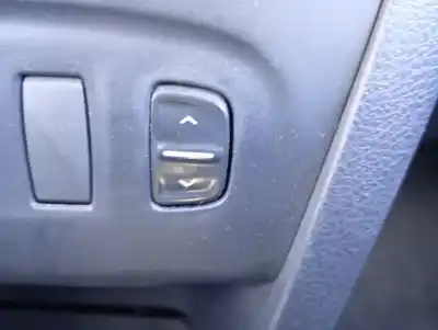Автозапчастина б/у передній правий віконний вимикач для DACIA SANDERO II K9K Посилання на OEM IAM   