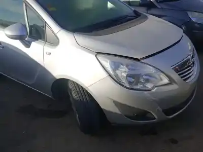 Автозапчасти б/у правая фара за OPEL MERIVA B A17DTS ссылки OEM IAM   