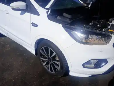 Автозапчастина б/у передня вісь для ford kuga (cbs) m8md посилання на oem iam 