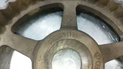 Pezzo di ricambio per auto di seconda mano puleggia albero a camme per seat toledo ii (1m2) 1.9 tdi riferimenti oem iam 038109111a  