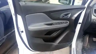 Pezzo di ricambio per auto di seconda mano rivestimento porta anteriore sinistro per opel mokka a17dts riferimenti oem iam 