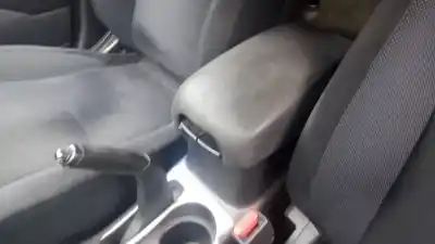 Автозапчасти б/у центральный подлокотник за mitsubishi outlander (cw0) bsy ссылки oem iam   