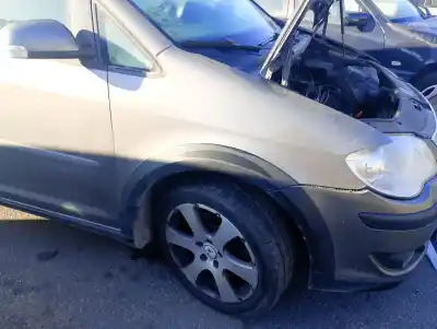 Pièce détachée automobile d'occasion Aile Avant Droite pour VOLKSWAGEN TOURAN (1T1, 1T2) 2.0 TDI Références OEM IAM   