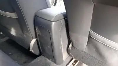 Автозапчастина б/у центральний подлокник для citroen c4 cactus yh01 посилання на oem iam   