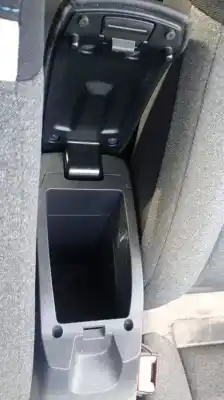 Автозапчастина б/у центральний подлокник для citroen c4 cactus yh01 посилання на oem iam   