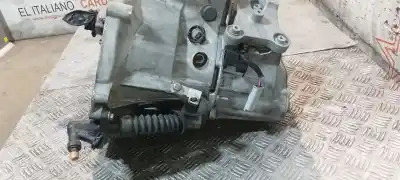 Автозапчастина б/у коробка передач для citroen c4 cactus yh01 посилання на oem iam 20v246  