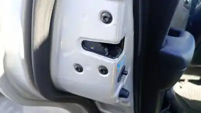 Pièce détachée automobile d'occasion Serrure De Porte Arrière Gauche pour KIA SPORTAGE (KM) D4EA-V Références OEM IAM   